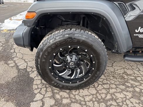 Used 2019 Jeep Wrangler Unlimited Sport S image 17