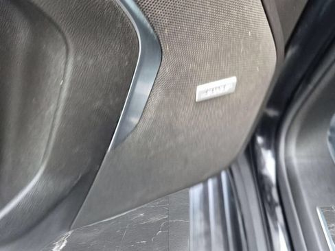Used 2022 GMC Yukon SLT w/ SLT Premium Package AWD/4WD image 17