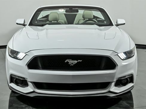 Used 2017 Ford Mustang GT Premium RWD image 4