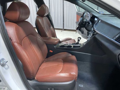 Used 2016 Kia Optima SX w/ Option Group 055 FWD image 13