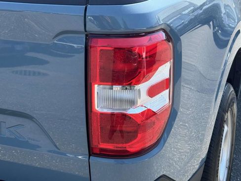 Used 2022 Ford Maverick XL FWD image 14