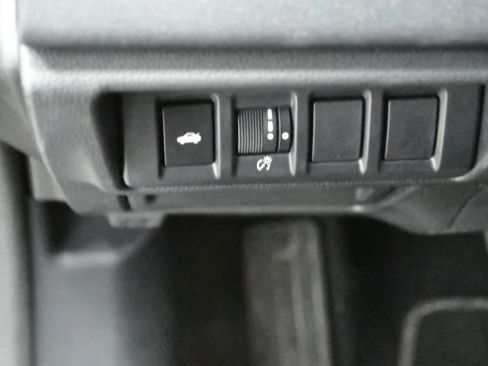 Used 2025 Subaru Legacy Premium AWD/4WD image 13