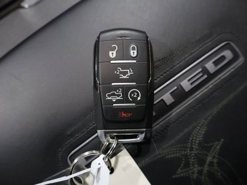 Certified 2022 RAM 1500 Limited w/ Night Edition image 29