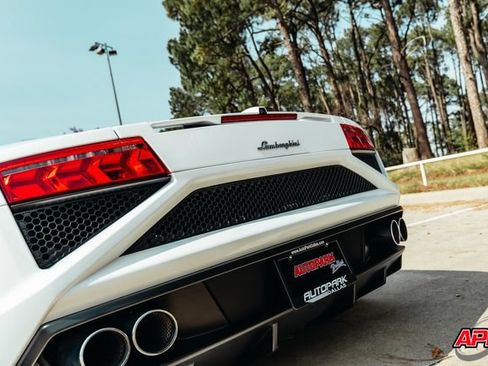 Used 2013 Lamborghini Gallardo LP 560-4 AWD/4WD image 41