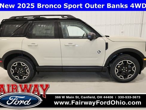New 2025 Ford Bronco Sport Outer Banks w/ Outer Banks Tech Package+ image 1