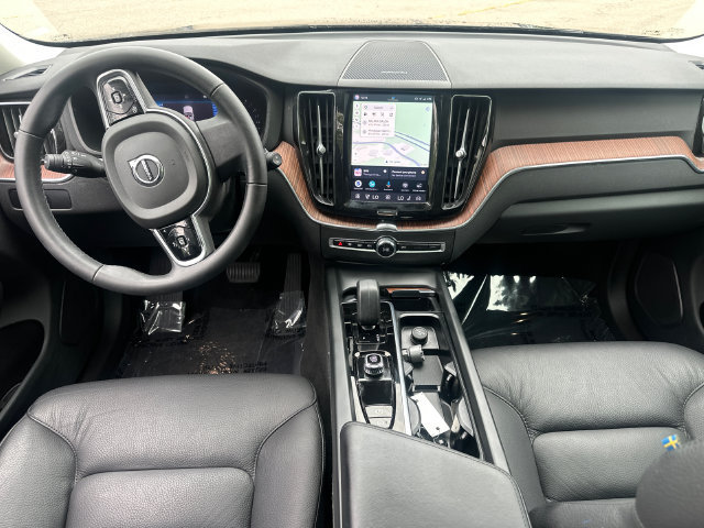Used 2024 Volvo XC60 B5 Plus w/ Protection Package Premier AWD/4WD image 20