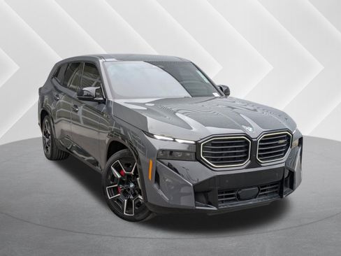 Used 2025 BMW XM AWD/4WD image 1