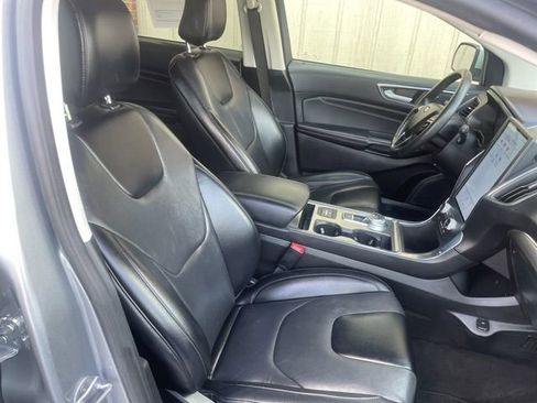 Used 2022 Ford Edge Titanium AWD/4WD image 46