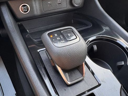 Used 2023 Nissan Rogue SV FWD image 21