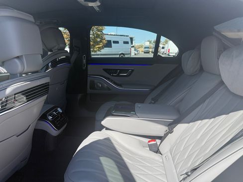 Used 2026 Mercedes-Benz S 63 AMG S image 17