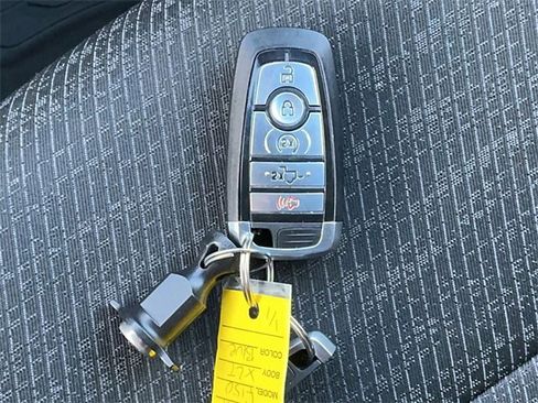 Used 2022 Ford F150 XLT w/ Equipment Group 302A High image 29