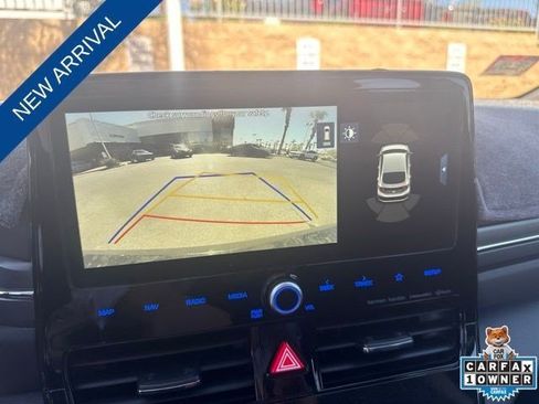Used 2020 Hyundai Ioniq Limited FWD image 12