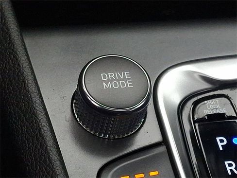 Used 2022 Hyundai Kona SEL w/ Convenience Package image 24