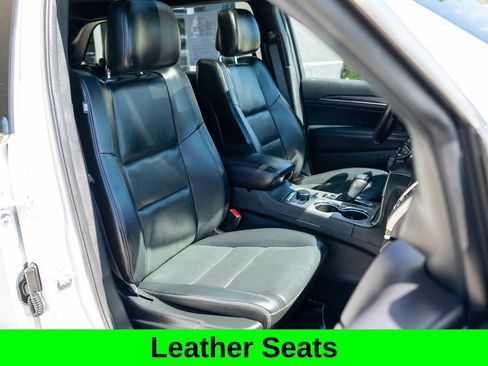 Used 2021 Jeep Grand Cherokee Limited w/ Luxury Group II AWD/4WD image 9