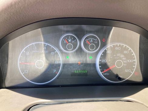 Used 2006 Ford Fusion S FWD image 11