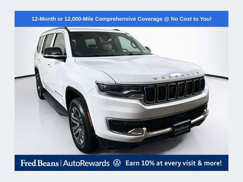 Used 2023 Jeep Wagoneer 4WD w/ Premium Group I image 1