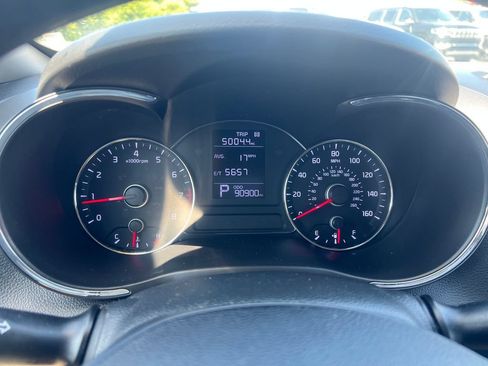 Used 2016 Kia Forte LX FWD image 15