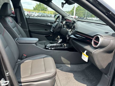 New 2026 Chevrolet Trax RS w/ Driver Confidence Package FWD image 13