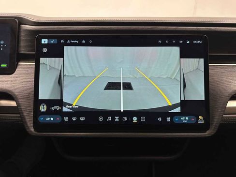 Used 2025 Rivian R1S Adventure image 35