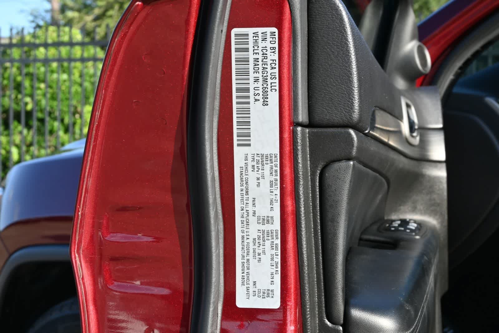 Used 2021 Jeep Grand Cherokee Laredo RWD image 24