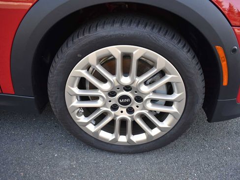 Used 2025 MINI Cooper S FWD image 11