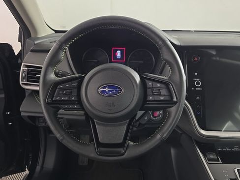 Certified 2025 Subaru Outback Onyx Edition AWD/4WD image 13
