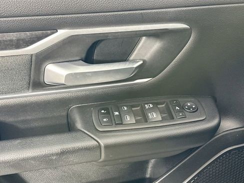 Used 2023 RAM 1500 Big Horn image 24