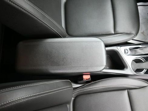 Used 2024 Buick Encore GX Sport Touring image 36