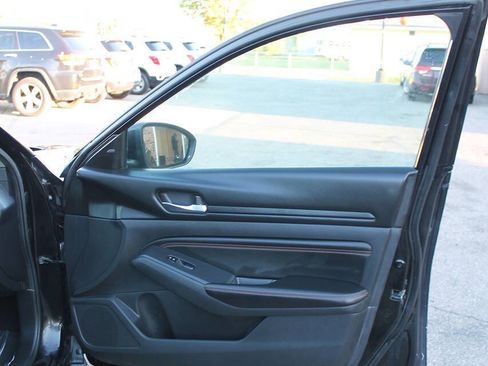 Used 2021 Nissan Altima 2.5 SR image 20