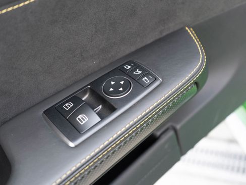 Used 2020 Mercedes-Benz AMG GT R image 12