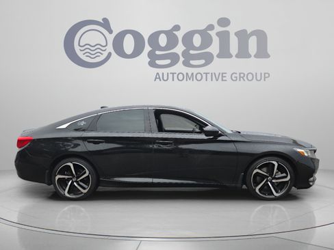 Certified 2019 Honda Accord Sport image 6