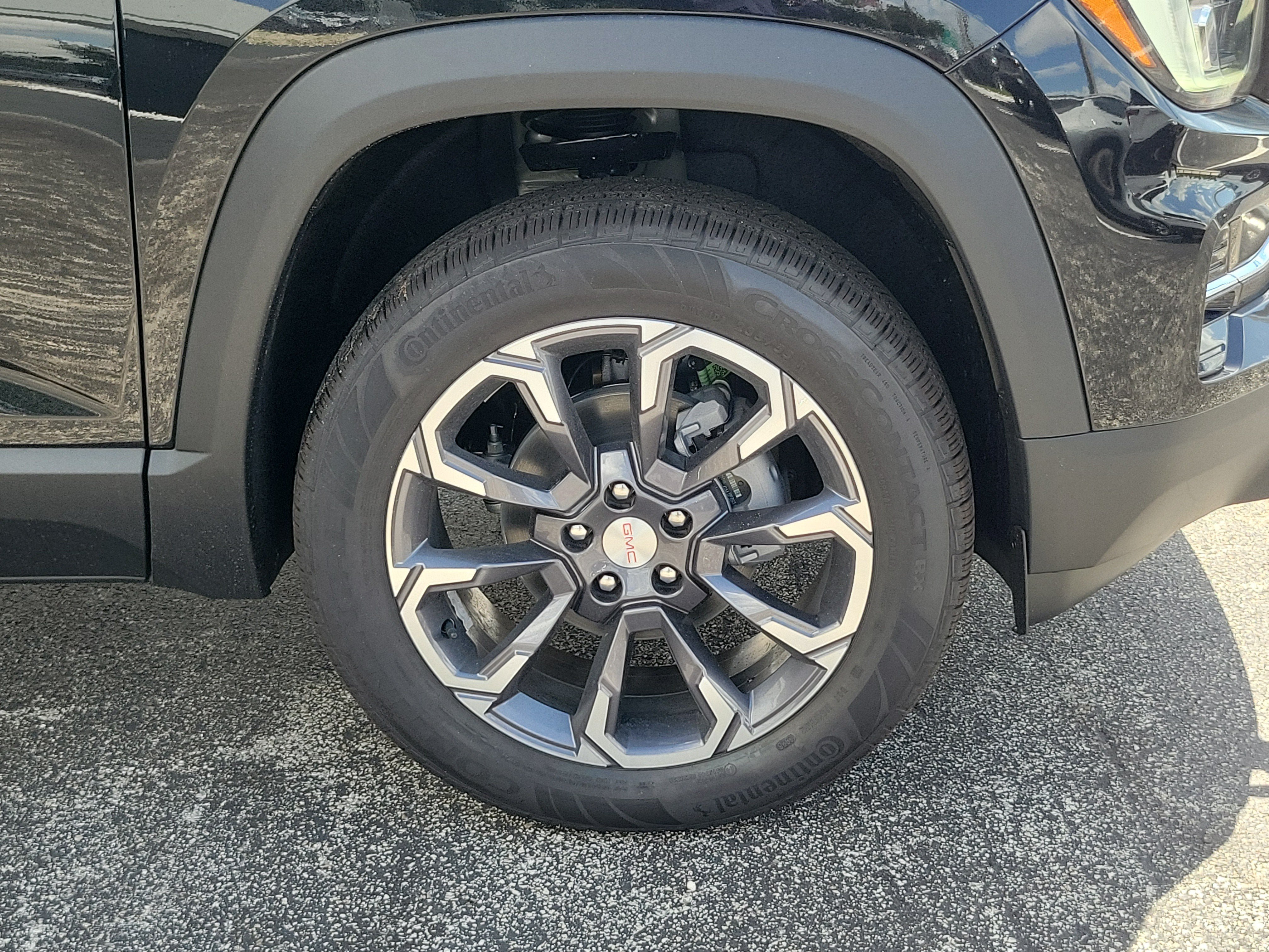 New 2027 GMC Terrain Elevation w/ Elevation Premium Package FWD image 4