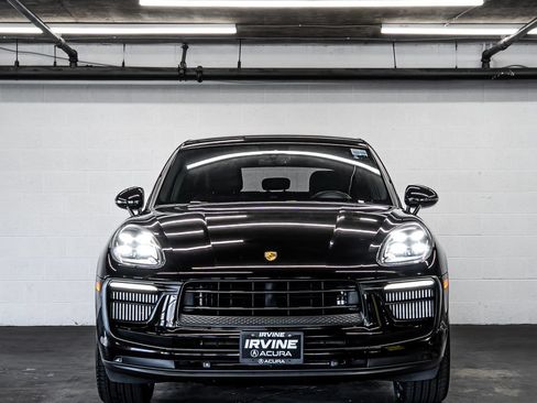 Used 2022 Porsche Macan S AWD/4WD image 8