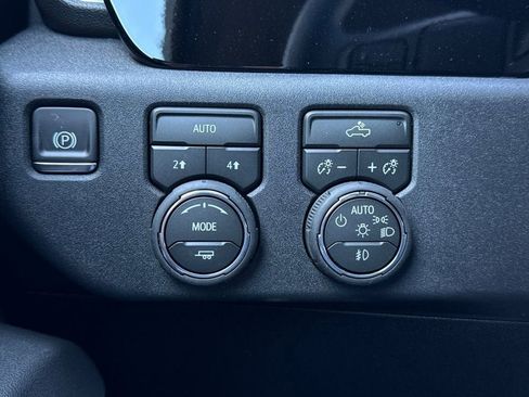 New 2026 Chevrolet Silverado 1500 RST w/ RST Select Package AWD/4WD image 27