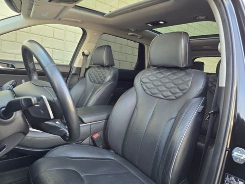 Used 2022 Hyundai Palisade Limited w/ Cargo Package FWD image 23