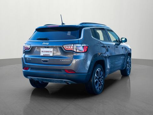 Used 2023 Jeep Compass Limited image 7