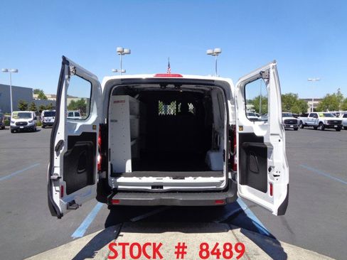 Used 2016 Ford Transit 150 130 Low Roof RWD image 5