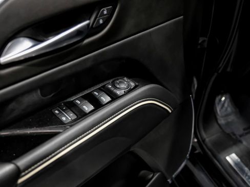 Used 2023 Cadillac Escalade Sport image 40