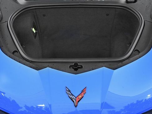 Used 2021 Chevrolet Corvette Stingray Preferred Cpe w/ Engine Appearance Package image 10