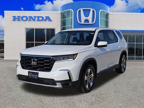 New 2025 Honda Pilot EX-L image 7