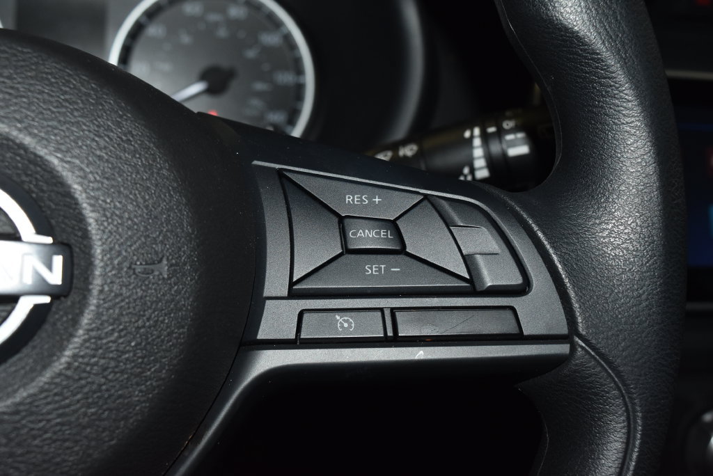 Certified 2025 Nissan Kicks Play S FWD image 8