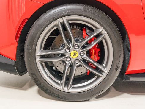 Used 2021 Ferrari 812 GTS RWD image 25
