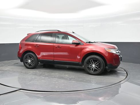 Used 2013 Ford Edge SEL FWD image 11