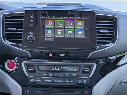 Certified 2021 Honda Pilot Elite image 17