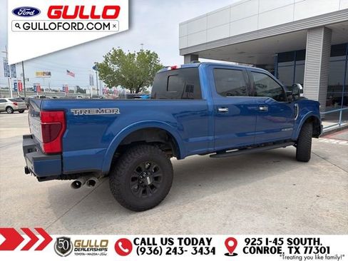 Certified 2022 Ford F250 Platinum w/ Tremor Off-Road Package AWD/4WD image 3