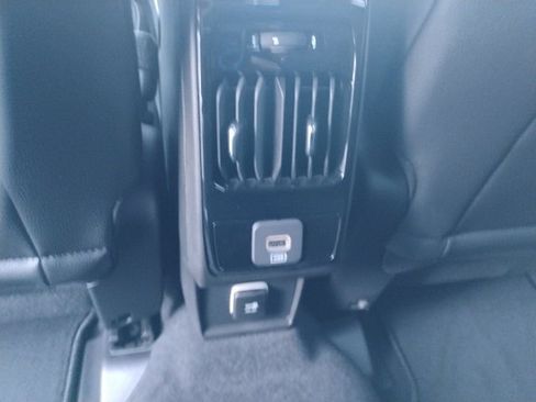 New 2026 Jeep Compass Limited image 17