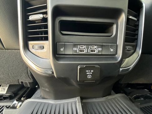 Used 2026 RAM 3500 Laramie AWD/4WD image 20