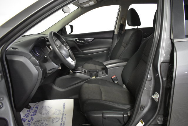 Used 2017 Nissan Rogue S AWD/4WD image 11