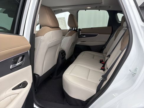 New 2026 Nissan Murano Platinum AWD/4WD image 14
