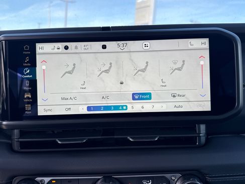 New 2026 Jeep Gladiator Sport image 12